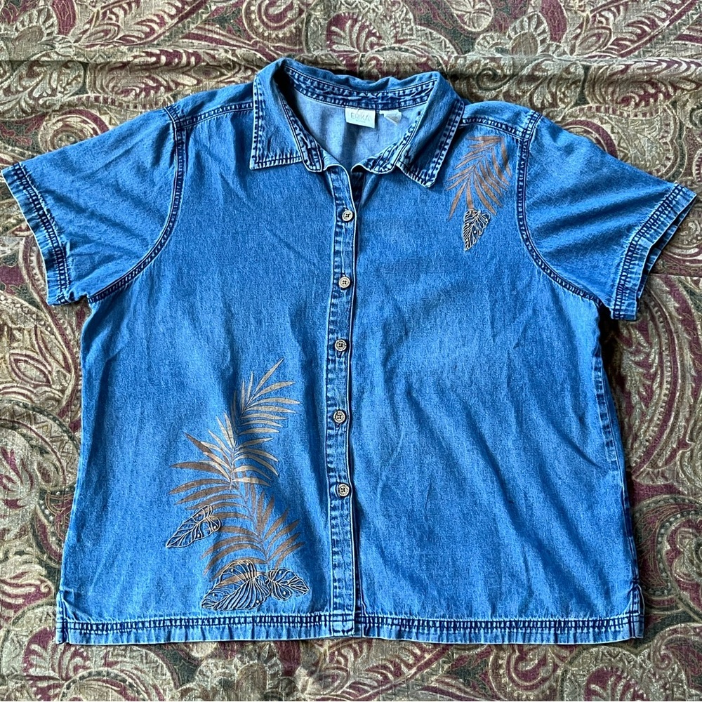 denim short sleeve button up shirt